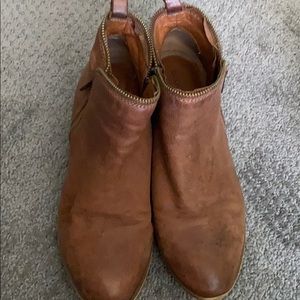 Lucky brand boots